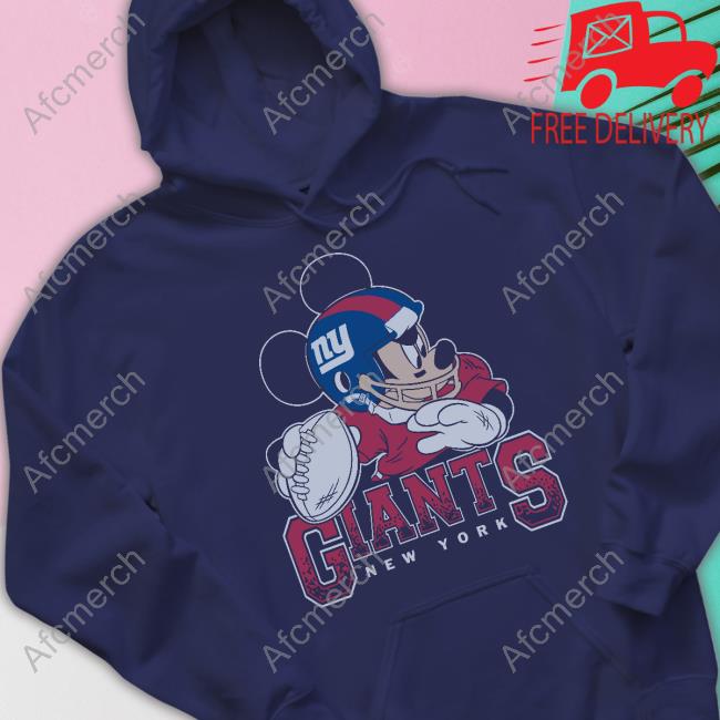 Official Dynasty Sports Shop New York Giants Mickey At Quarterback Disney Vintage Football T-Shirt