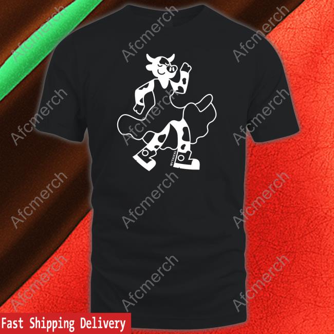 Moochelle Black Tee