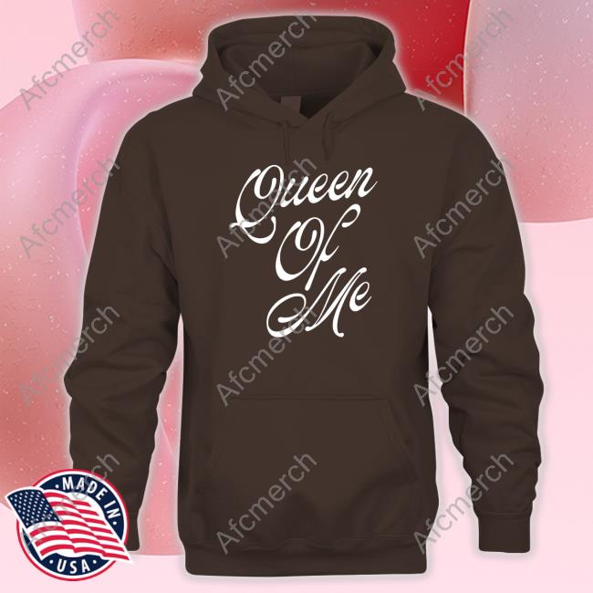 Queen Of Me Script Long Sleeve Shirt